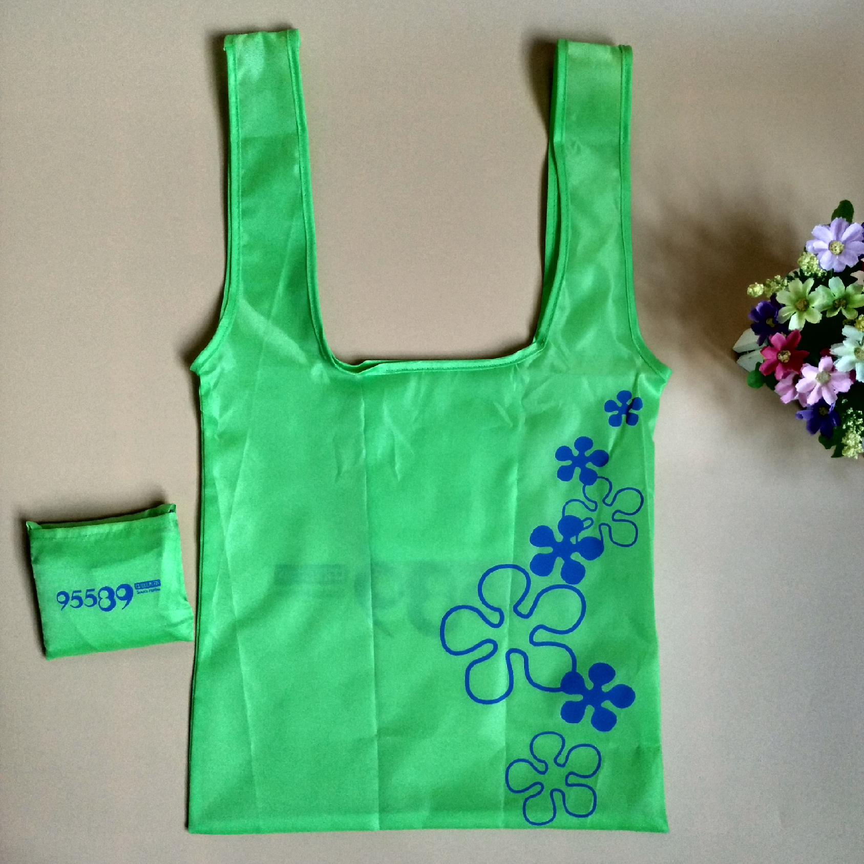 Environmental protection shopping bag