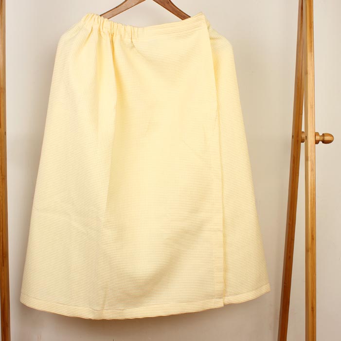 Beauty salon bathrobe