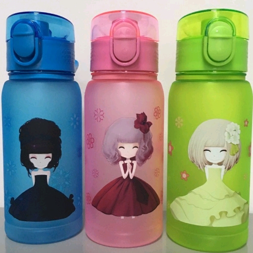 運動水杯