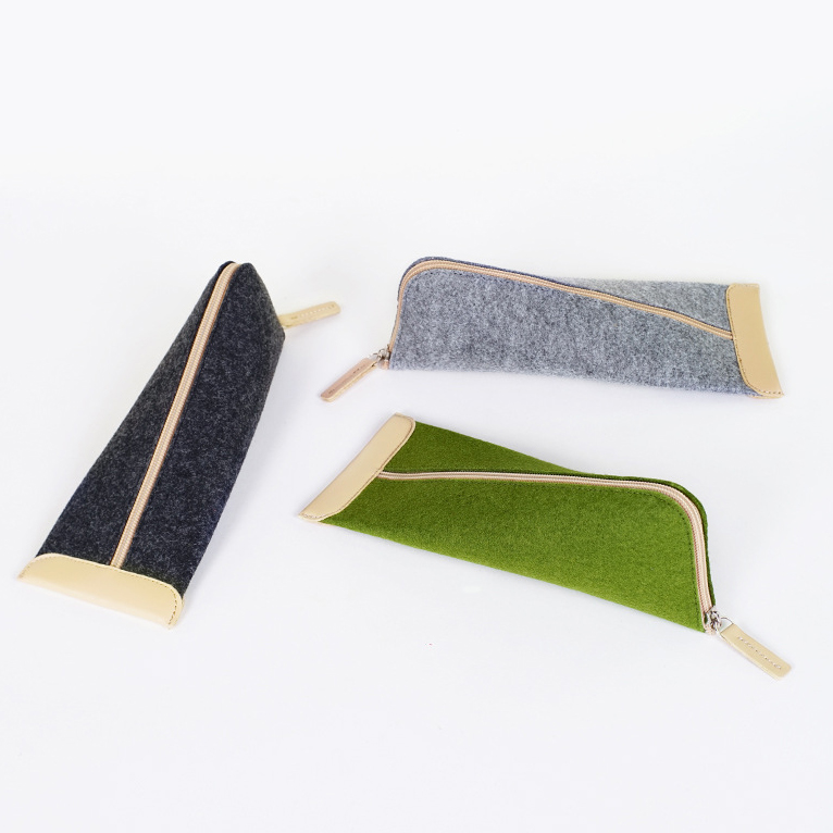 Felt cloth pen box