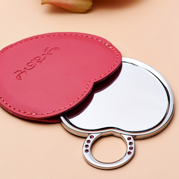 Circular cosmetic mirror
