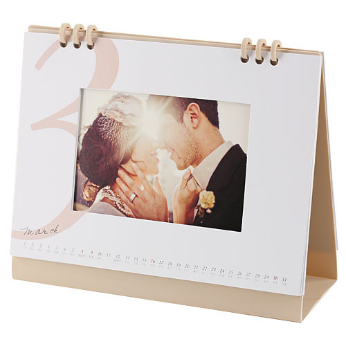 Photo shelf calendar