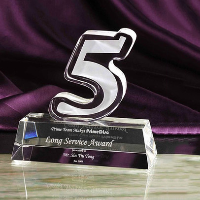 The 5th Anniversary Crystal Trophy