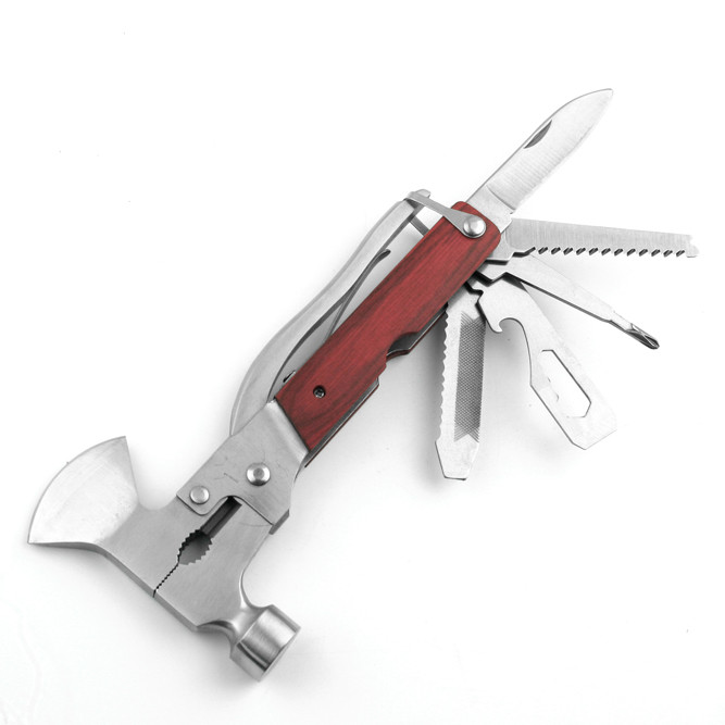 Multifunctional axe hammer