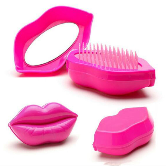 Plastic hairdressing comb