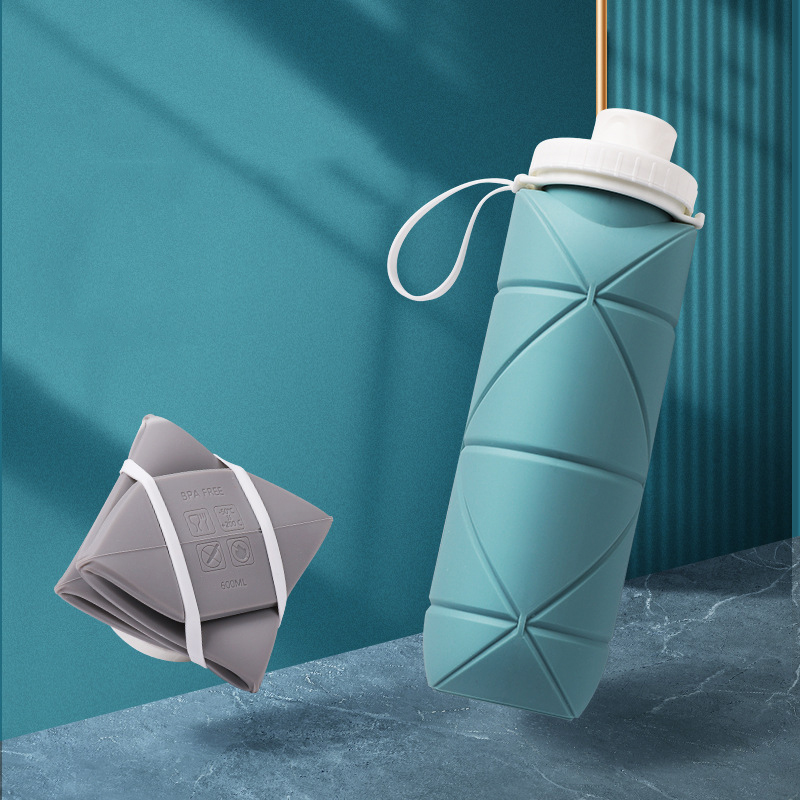 Folding silicone water cup